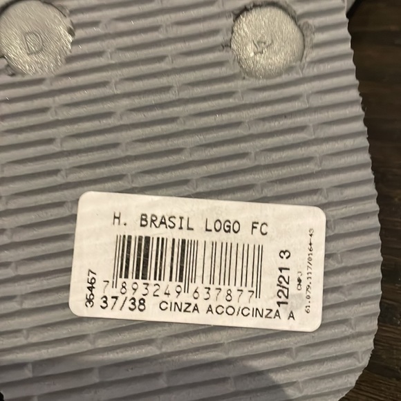 Flip Flops - Picture 4 of 4